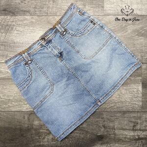 Daisy Fuentes Denim Mini Skirt Size 6